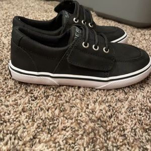 Like new size 11 boys Sperry casual shoes